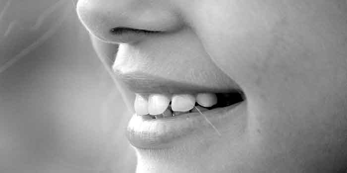 दांत की बीमारी के आयुर्वेदिक उपचार