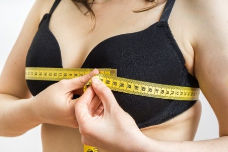 ayurvedic-increase-breast-size-breast-oil-make-the-skin-on-the-breasts-tighter-ayurvedic-breast-plus-oil-online-order-now