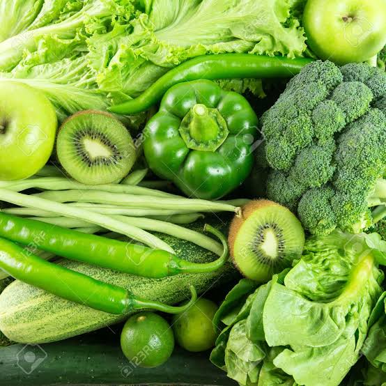 जानिए आप कैसे  नींबू,खीरा, पालक और अन्य हरी सब्जियों से आप अपना वजन कम कर सकते है